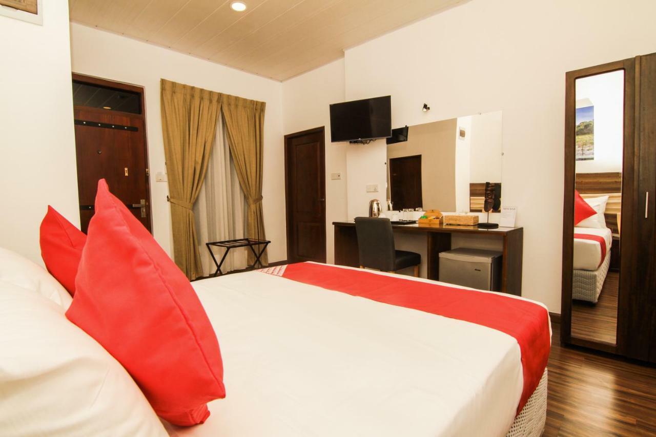 Clove Transit Hotel Kotugoda المظهر الخارجي الصورة
