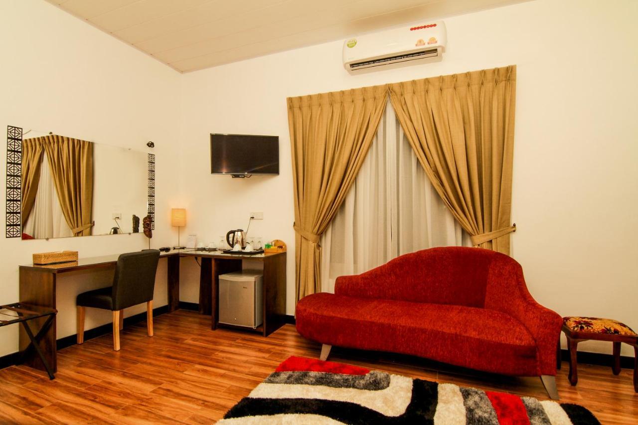 Clove Transit Hotel Kotugoda المظهر الخارجي الصورة