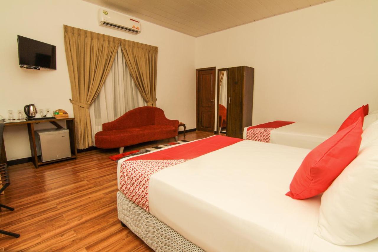 Clove Transit Hotel Kotugoda المظهر الخارجي الصورة