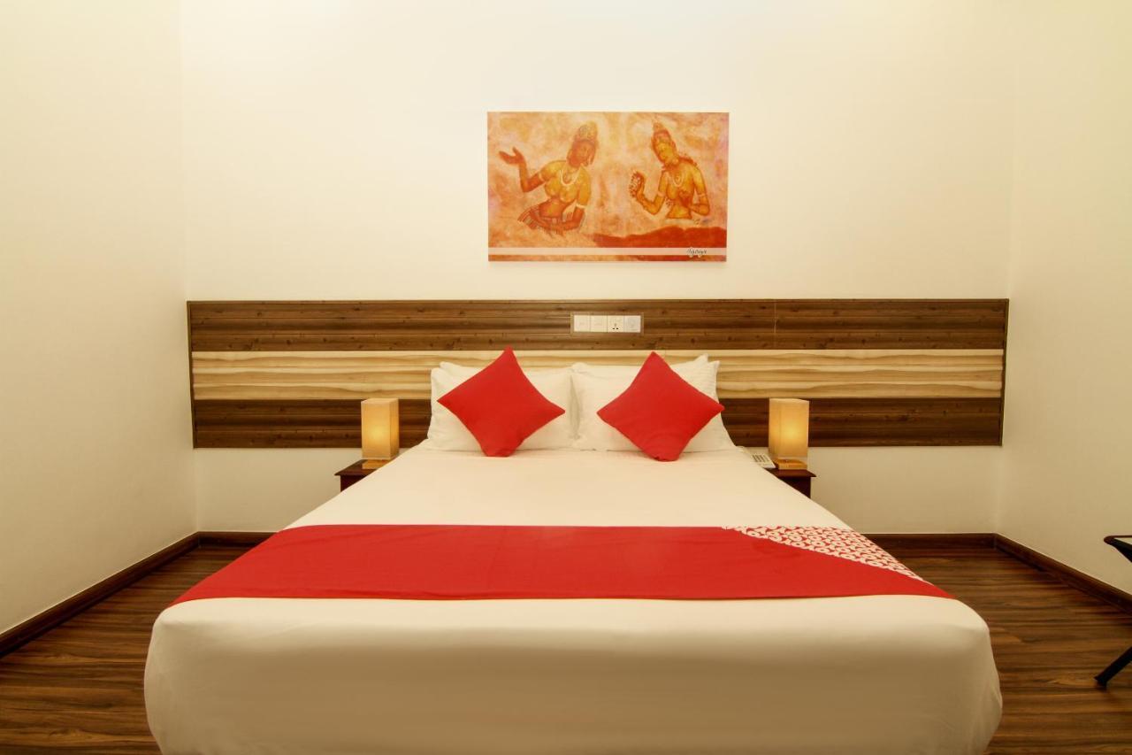 Clove Transit Hotel Kotugoda المظهر الخارجي الصورة